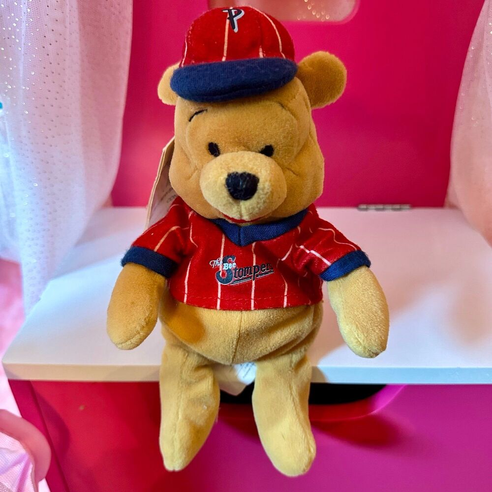 Vintage Disney Bean Bag Plush Baseball Pooh 8"